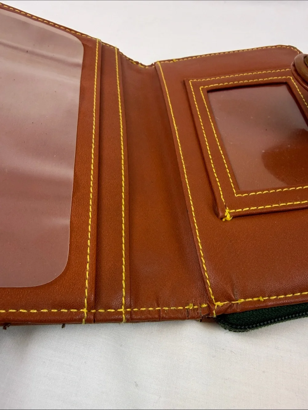Dooney & Bourke Green and Tan Leather Phone Wallet Case with Logo Snap